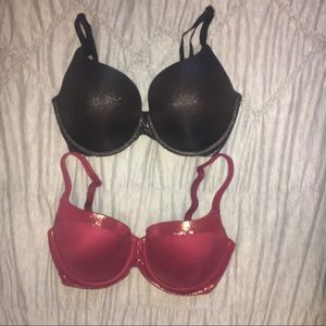 NWOT VICTORIAS SECRET BEAUTIFUL BRAS